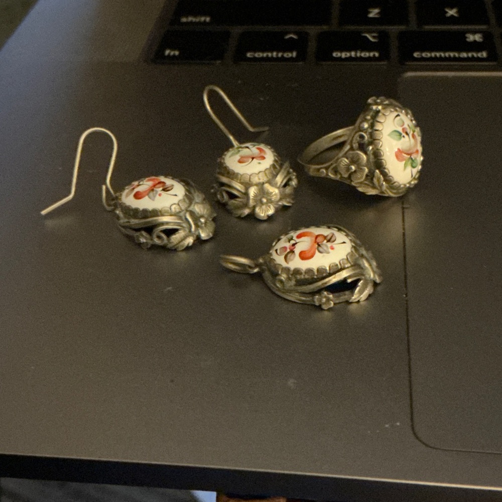 Hand-Painted White Porcelain & Silver Floral Earrings - Picture 2 of 6